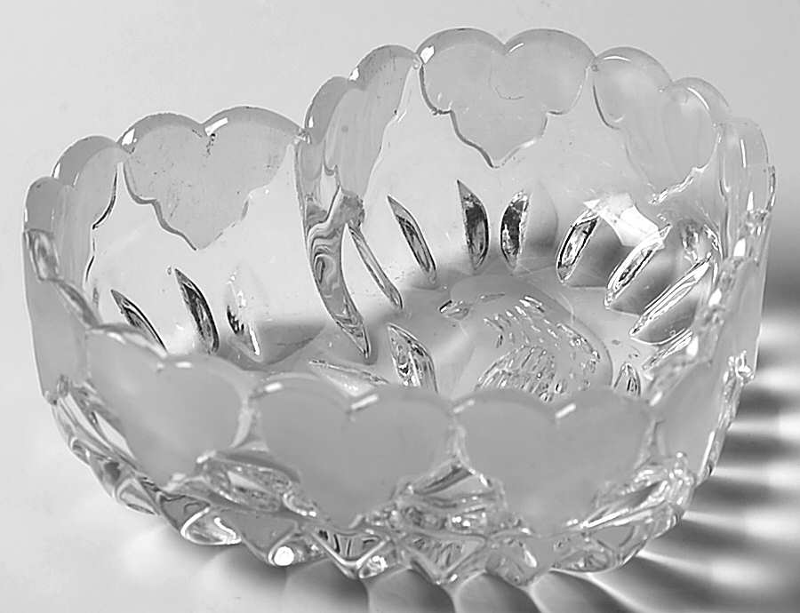 The Byrdes Collection Heart Bowl by Hofbauer-1