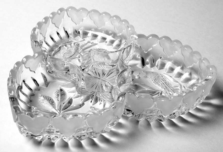 The Byrdes Collection 7" 3 Part Tricorne Relish by Hofbauer-1