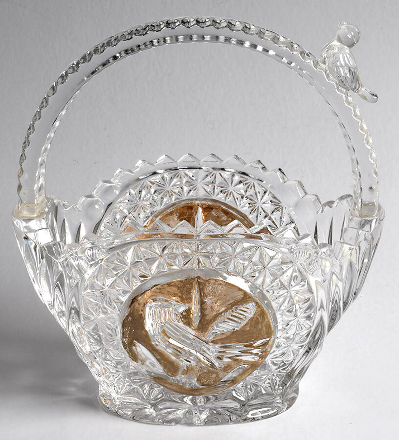 Byrdes Collection Gold Accent Basket by Hofbauer-1