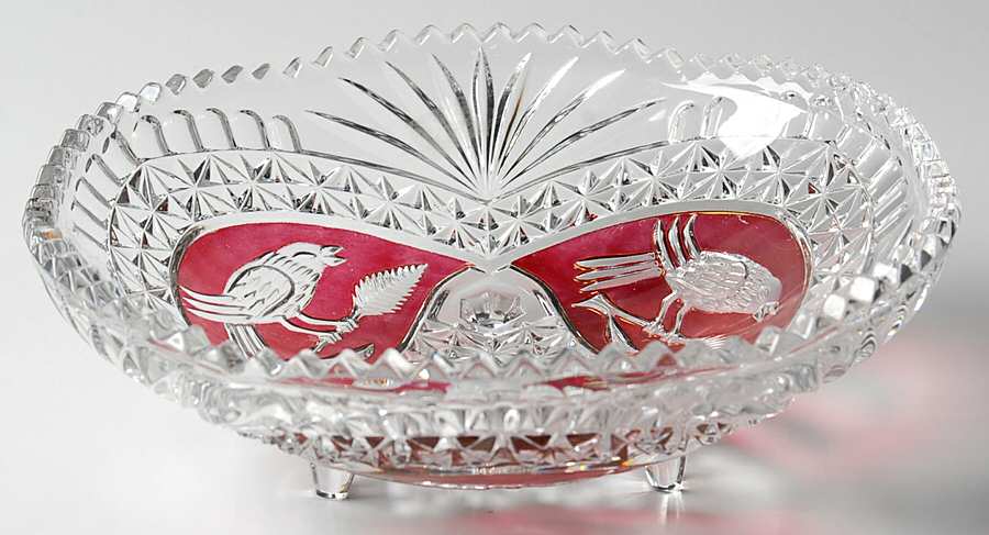 Byrdes Collection, The Ruby 7" Round 3-Toed Crimped Bowl by Hofbauer-1
