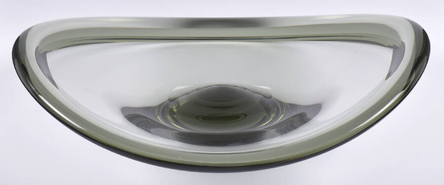 Elsinore Smoke 10" Free Form Bowl by Holmegaard-1