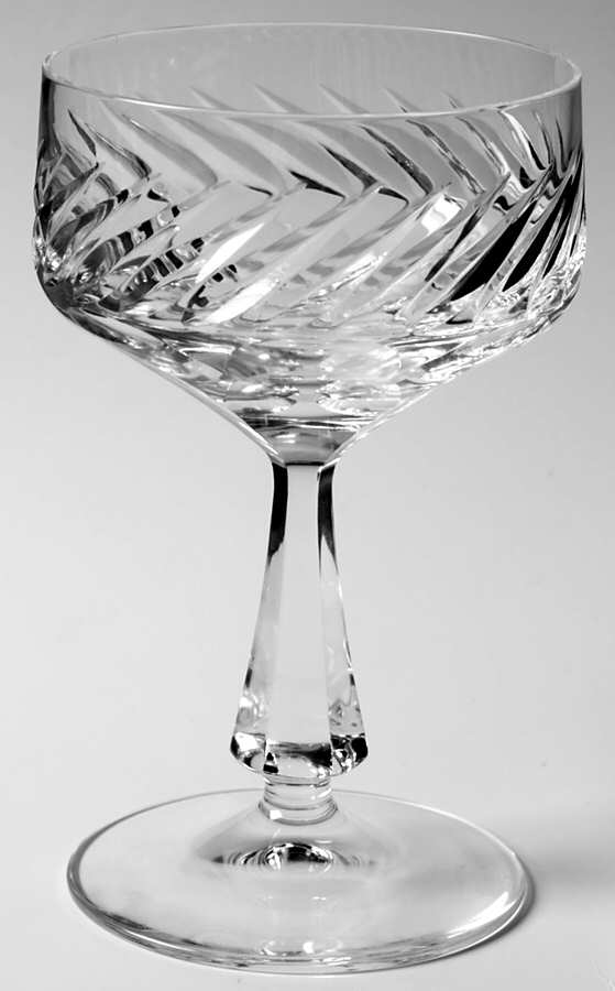 Corolle Champagne/Tall Sherbet by Hoya-1