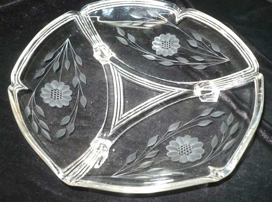 Cornflower (Smooth Stem, Non Optic) 9" 3-Toed Footed Bowl by W J Hughes-1