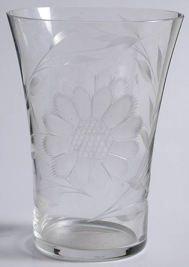Cornflower (Smooth Stem, Non Optic) Flat Tumbler by W J Hughes-1