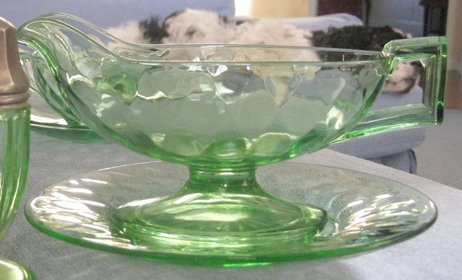 Yeoman Green (Stem 1184, Optic) French Dressing Boat by Heisey-1