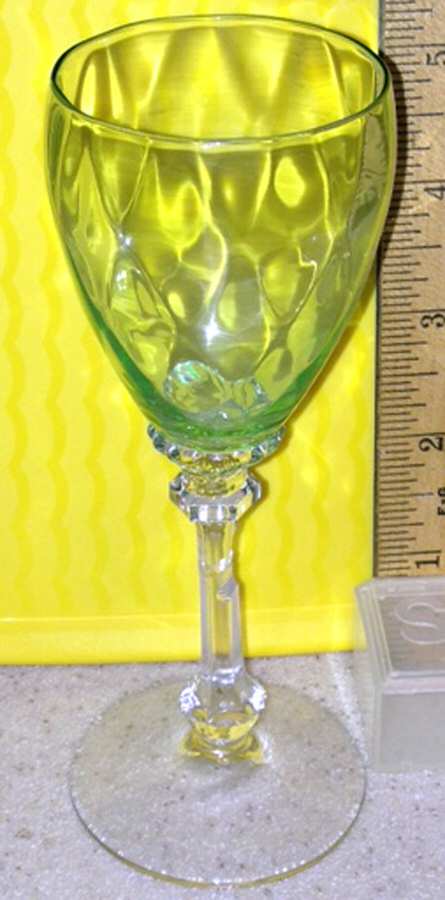 Old Dominion Green (Green Bowl, Clear Stem) Wine Glass by Heisey-1