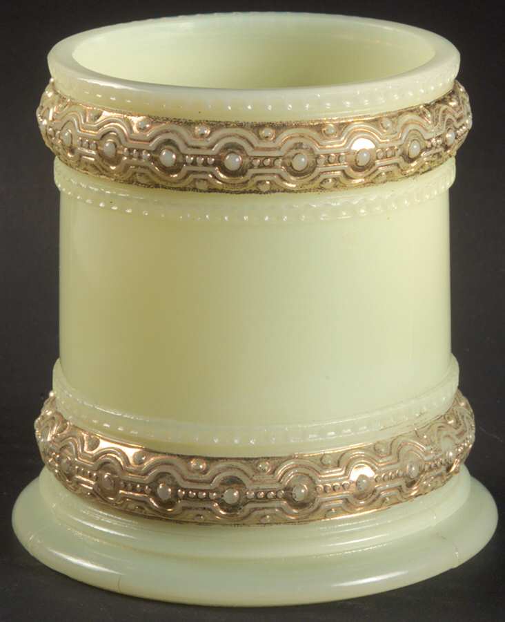 Ring Band Custard Open Spooner by Heisey-1