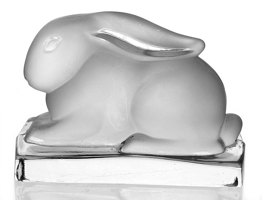 Heisey Animals and Figurines Frosted Rabbit Paperweight by Heisey-1