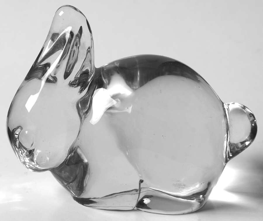 Heisey Animals and Figurines Clear Bunny (Head Down) by Heisey-1