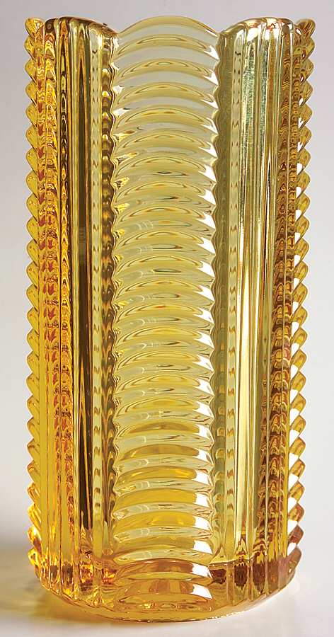 Ridgeleigh Sahara Yellow 8" Flower Vase by Heisey-1
