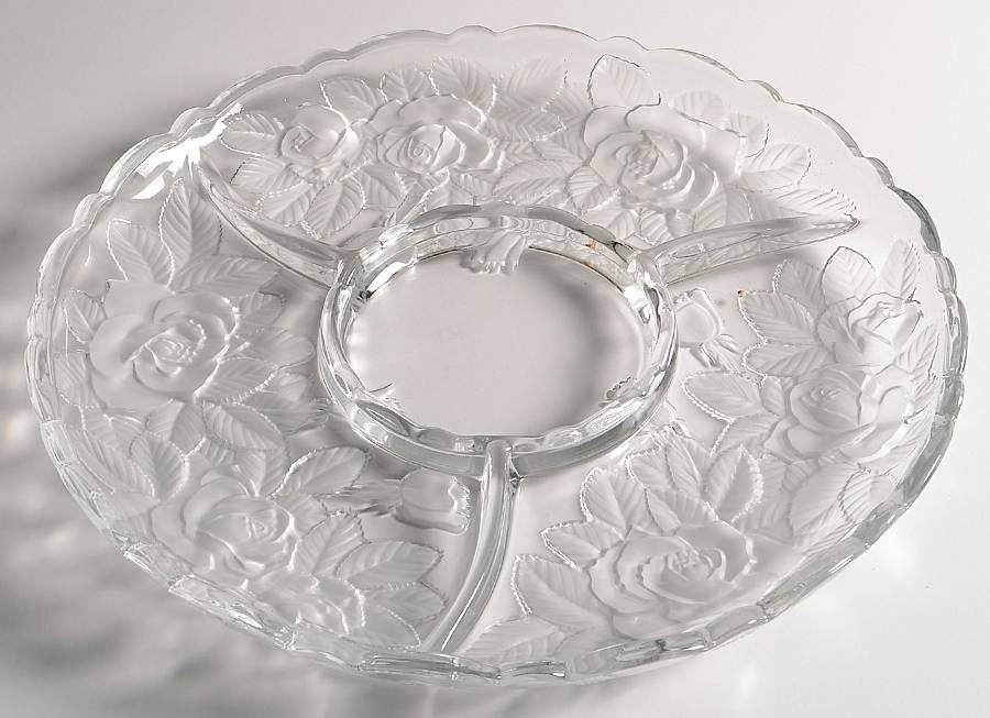Rose Pearls (1 Piece) Chip & Dip by Home Beautiful-1