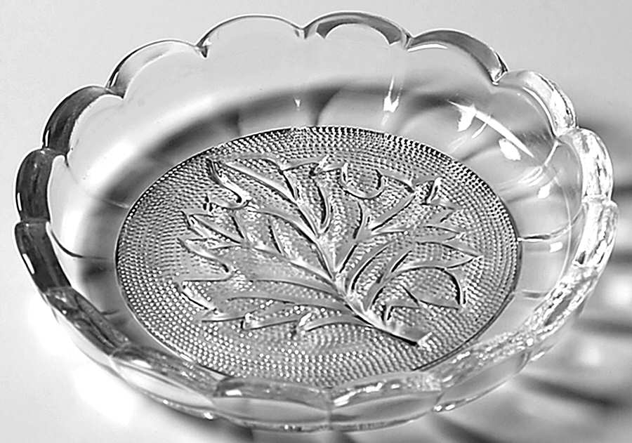 Oak Leaf Clear Coaster by Heisey-1
