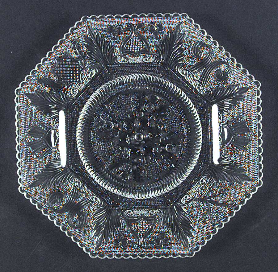 Beehive Zircon Green Luncheon Plate by Heisey-1