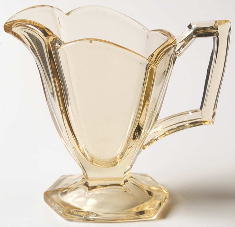 Wide Flat Panel Yellow Hotel Creamer by Heisey-1