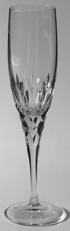Peony Fluted Champagne by Hoya-1