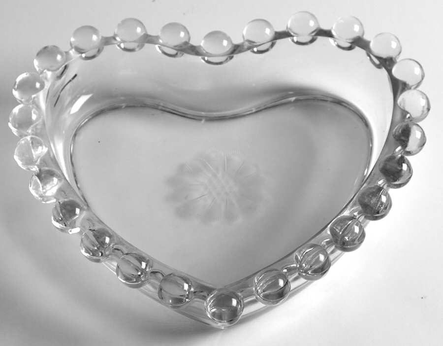 Cornflower (Candlewick) 6" Heart Shape Bon Bon by W J Hughes-1