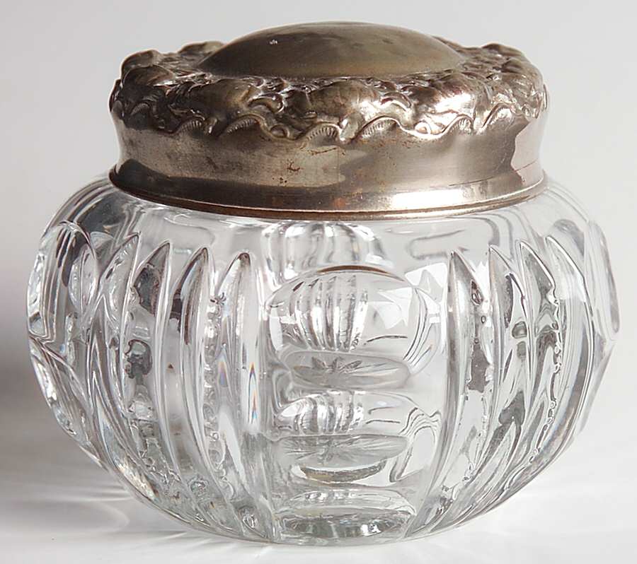 5 Round Puff Box with Metal Lid by Heisey-1