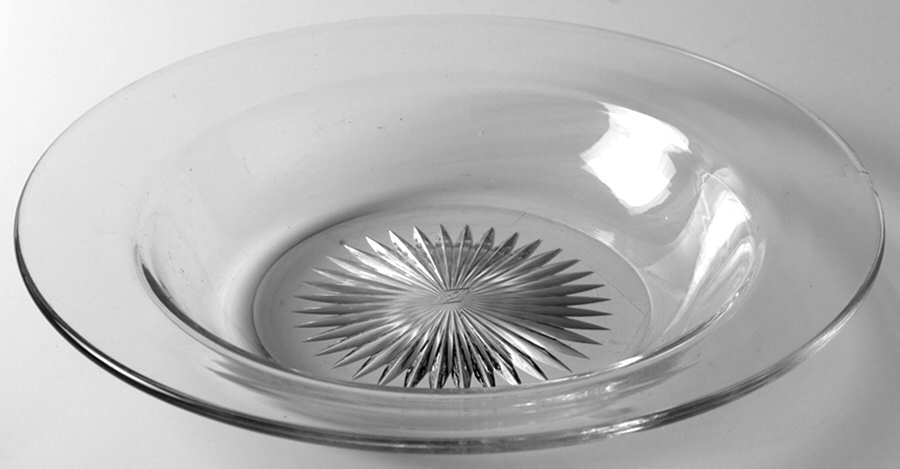 Yeoman Clear (Line 1184, No Optic) 9" Oyster Plate by Heisey-1