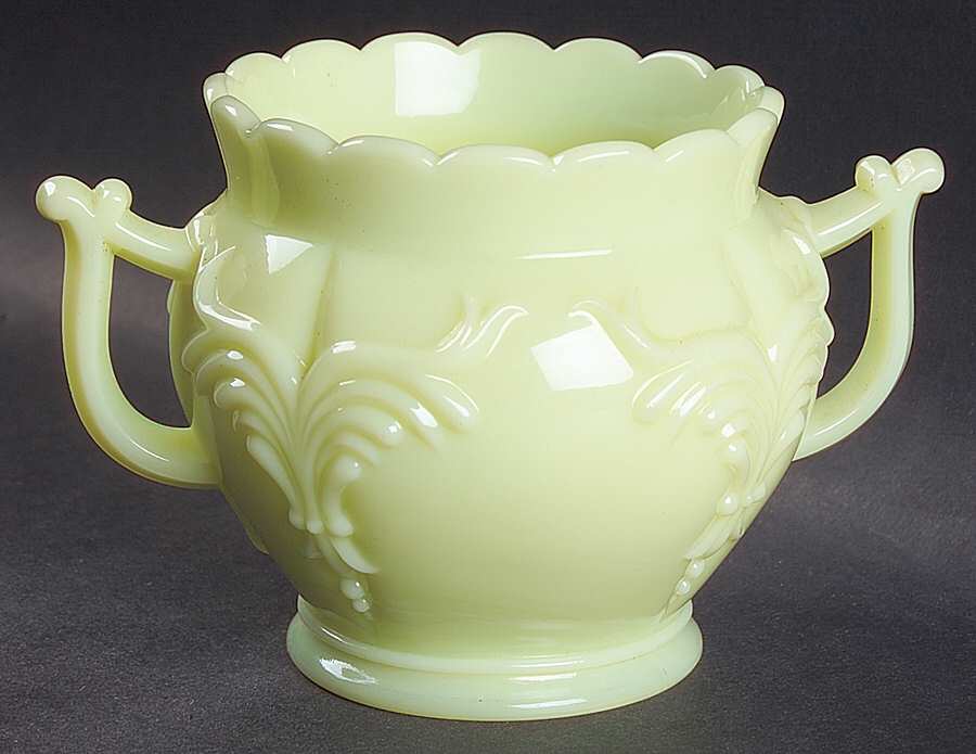 Winged Scroll Custard (No Gold Accents) Handled Open Spooner by Heisey-1