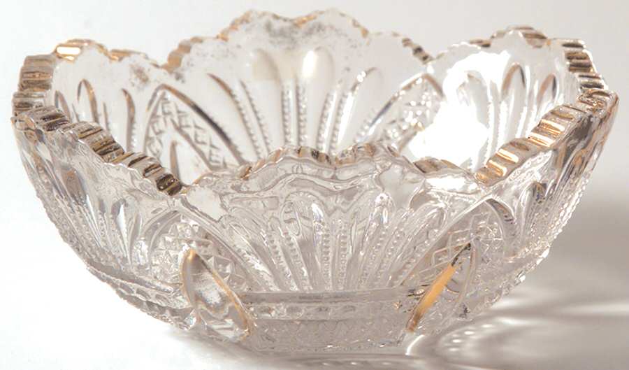 Prince of Wales Plumes Gold Trim 4" Nappy by Heisey-1