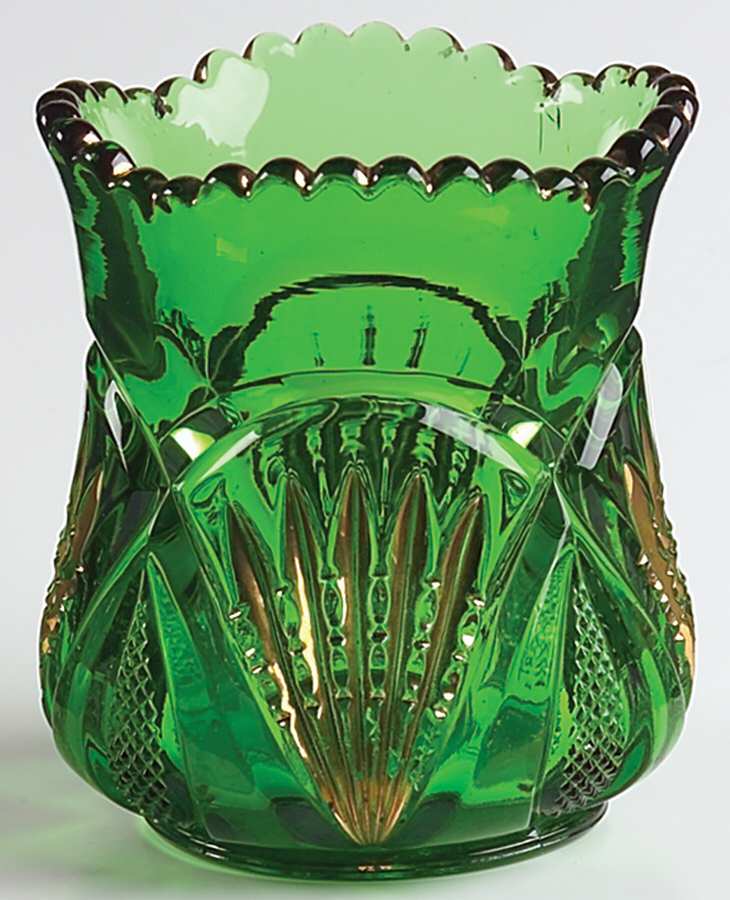 Pineapple and Fan Emerald (Gold Encrusted) Open Spooner by Heisey-1