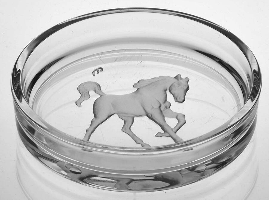 Animals & Figurines Wine Bottle Coaster by Hoya-1