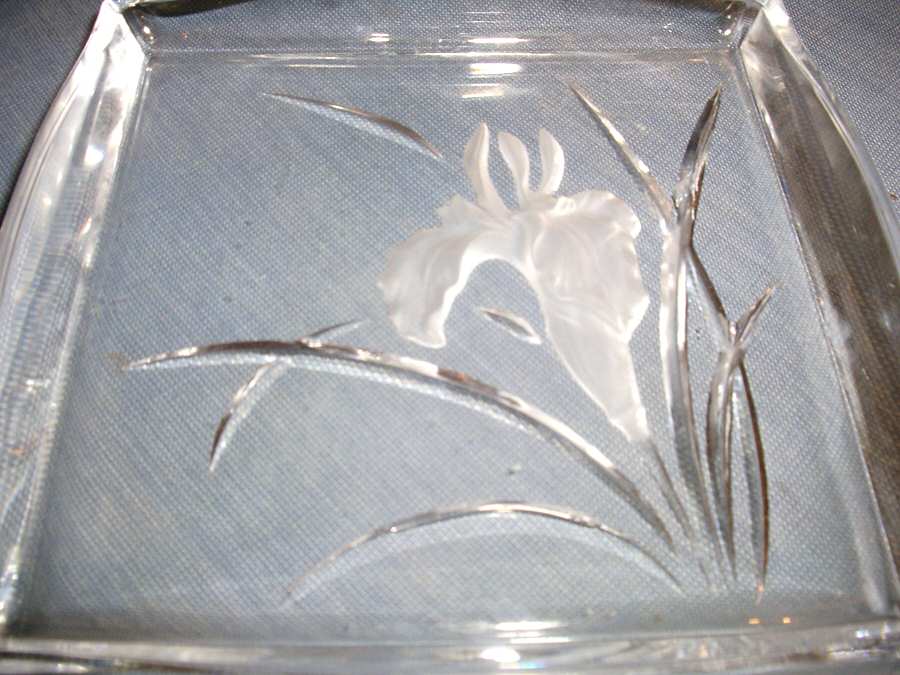 Iris 5" Square Plate by Hoya-1