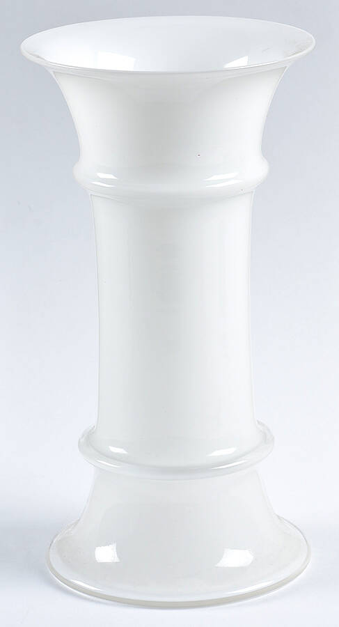 Amfora 9" Flower Vase by Holmegaard-1