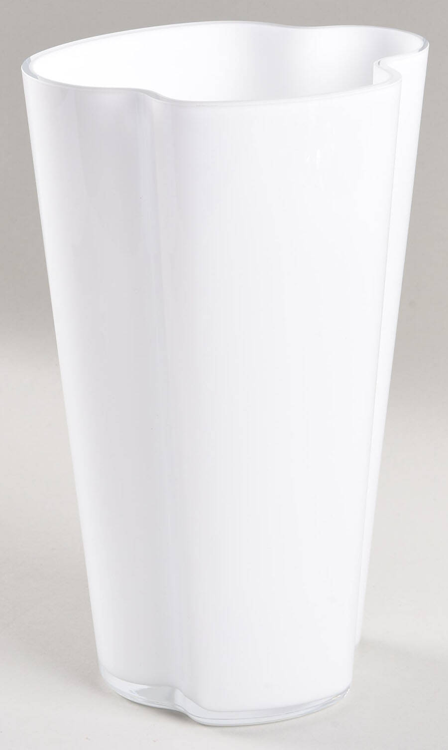 Aalto 8" Flower Vase by Iittala-1
