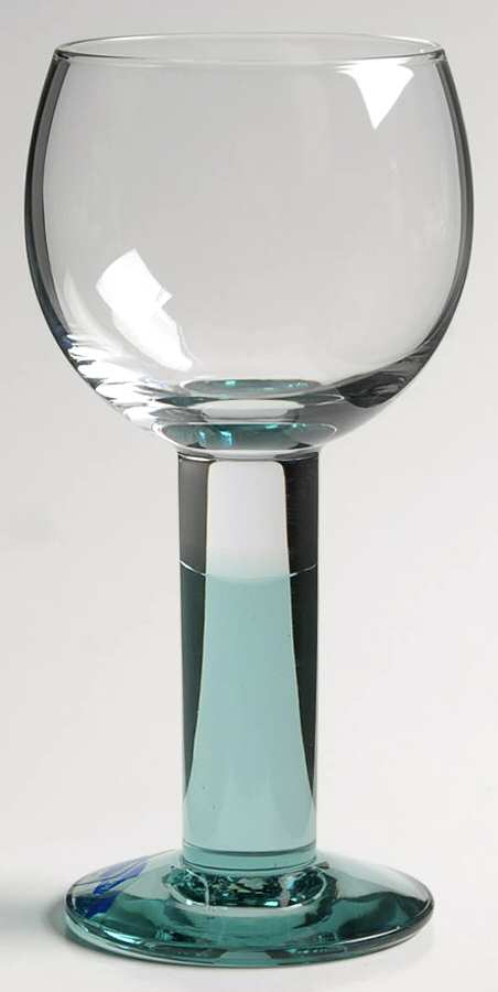 Mondo Green Sherry Glass by Iittala-1