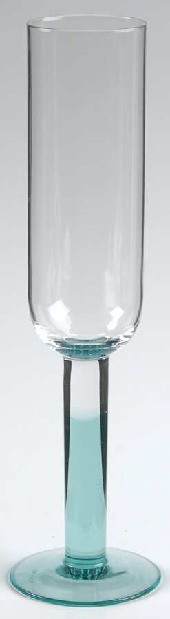 Mondo Green Fluted Champagne by Iittala-1