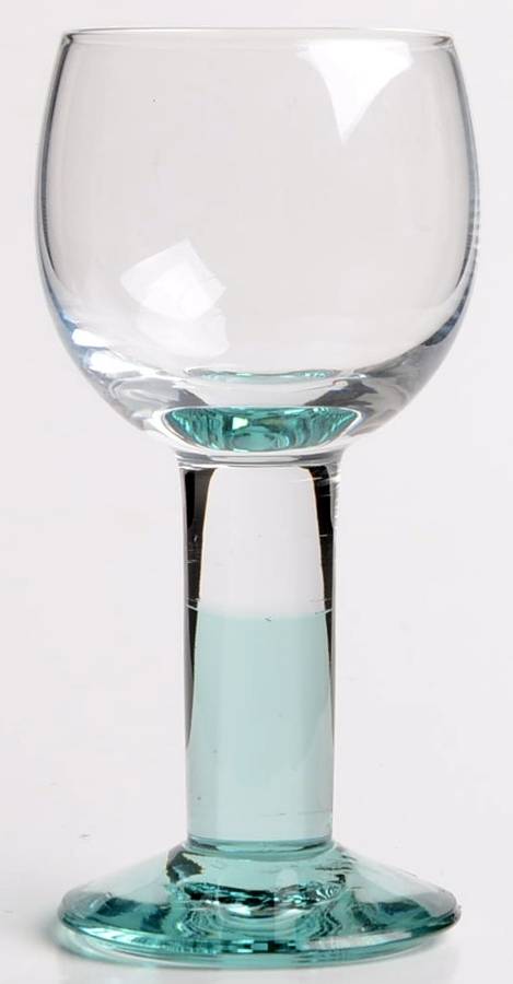 Mondo Green Cordial Glass by Iittala-1