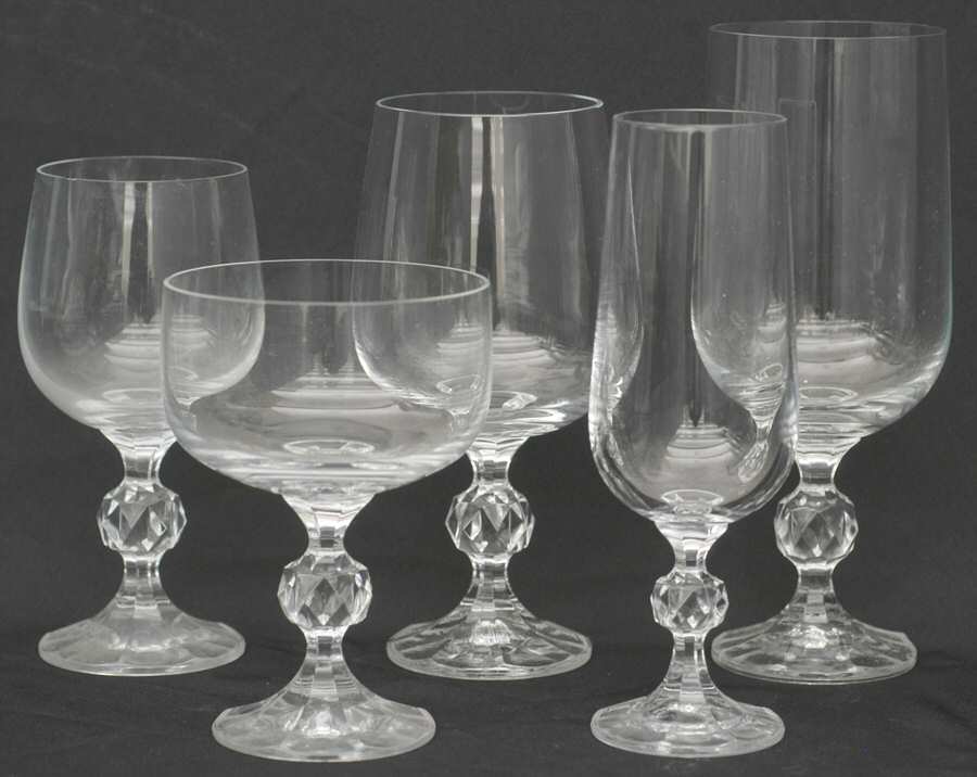 Claudia 5 Piece Place Setting by Import Assoc-1