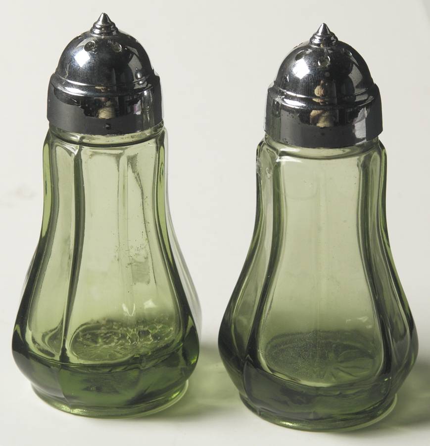 Old Williamsburg Verde Green Shaker Set & Plastic Lids by Imperial Glass-Ohio-1
