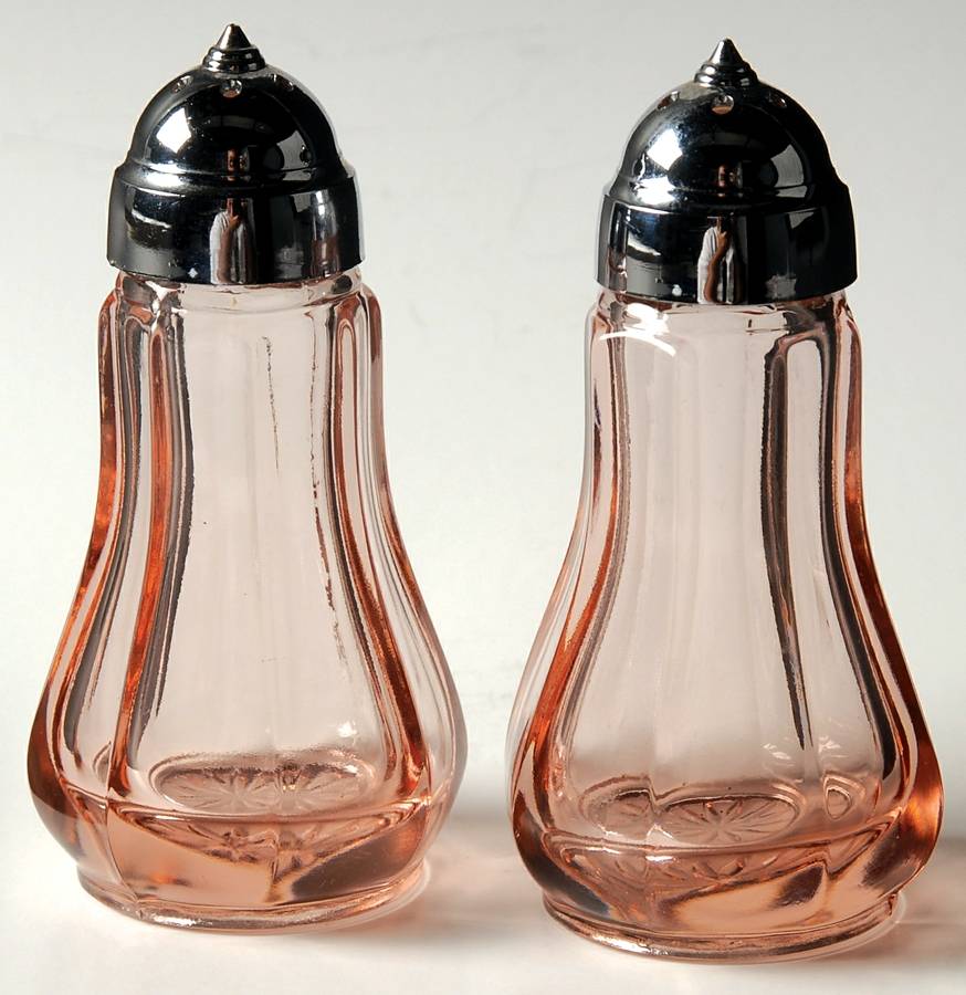 Old Williamsburg Peach Shaker Set & Plastic Lids by Imperial Glass-Ohio-1