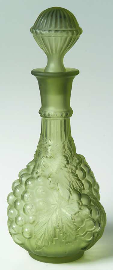 Vintage Grape Verde Green Decanter & Stopper by Imperial Glass-Ohio-1