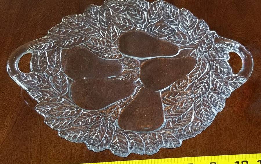 Avocado (New) Handled Cake Plate by Indiana Glass-1