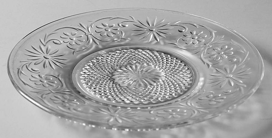 Daisy Clear Bread & Butter Plate by Indiana Glass-1