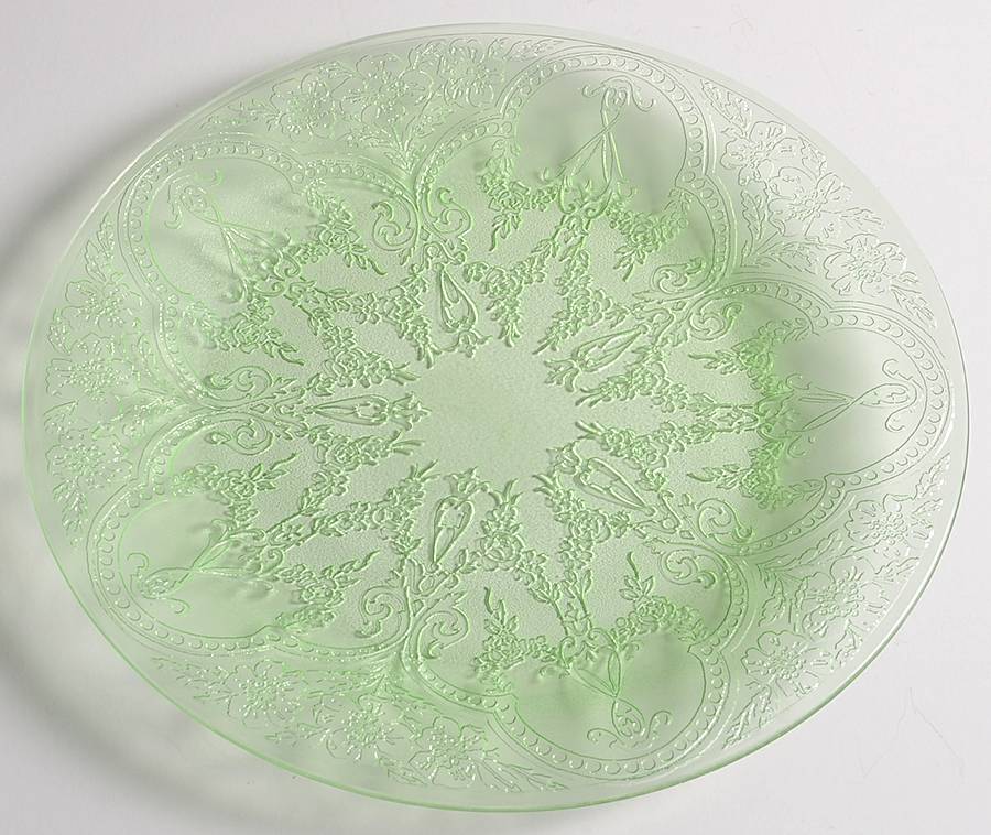 Horseshoe Green 8" Salad Plate by Indiana Glass-1