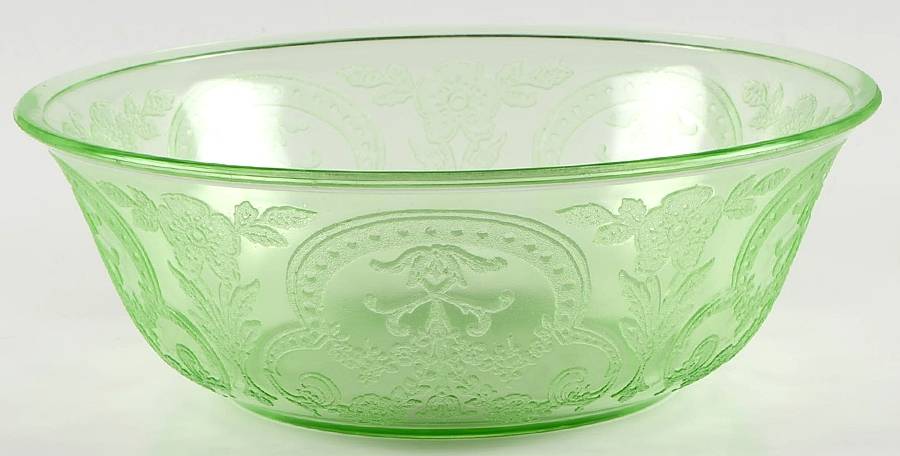 Horseshoe Green 8" Salad Bowl by Indiana Glass-1