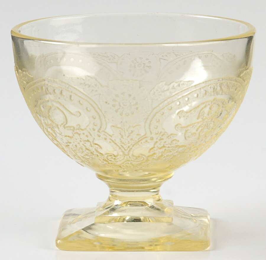 Horseshoe Yellow Champagne/Tall Sherbet by Indiana Glass-1
