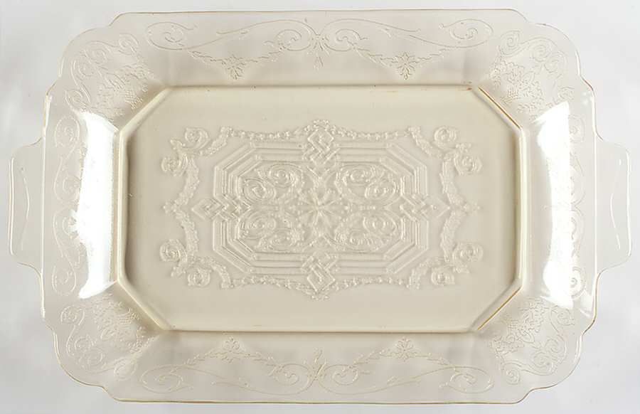 Lorain Yellow Under 13" Platter by Indiana Glass-1