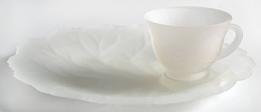 Pebble Leaf Clear Snack Plate & Cup Set by Indiana Glass-1