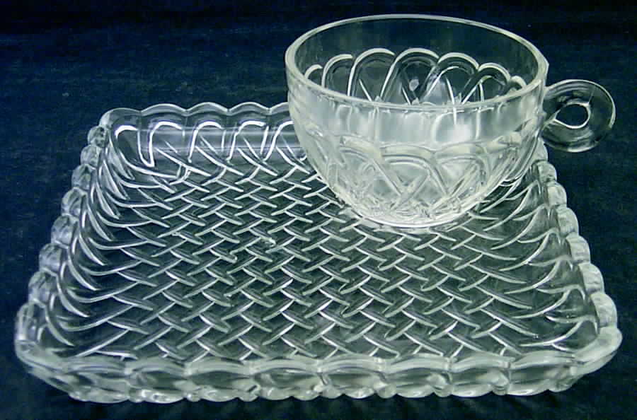 Pretzel Clear Snack Plate & Cup Set by Indiana Glass-1