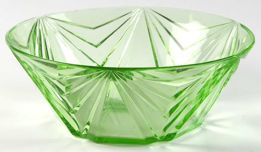Pyramid Green 8" Large Fruit Bowl by Indiana Glass-1