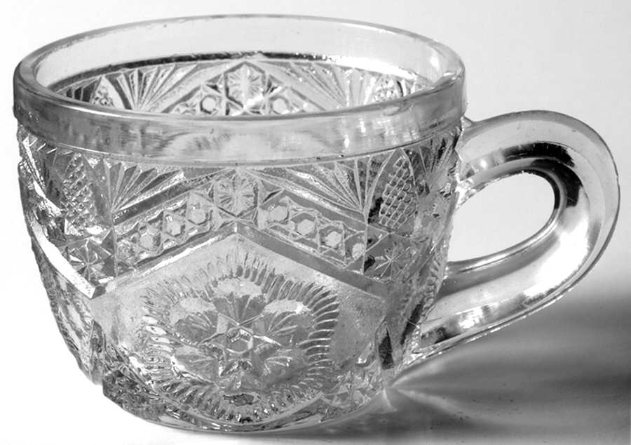 Rayed Flower Punch Cup by Indiana Glass-1