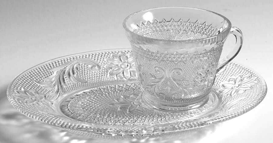 Sandwich Clear Snack Plate and Cup Set (Uses Standard Cup) by Indiana Glass-1
