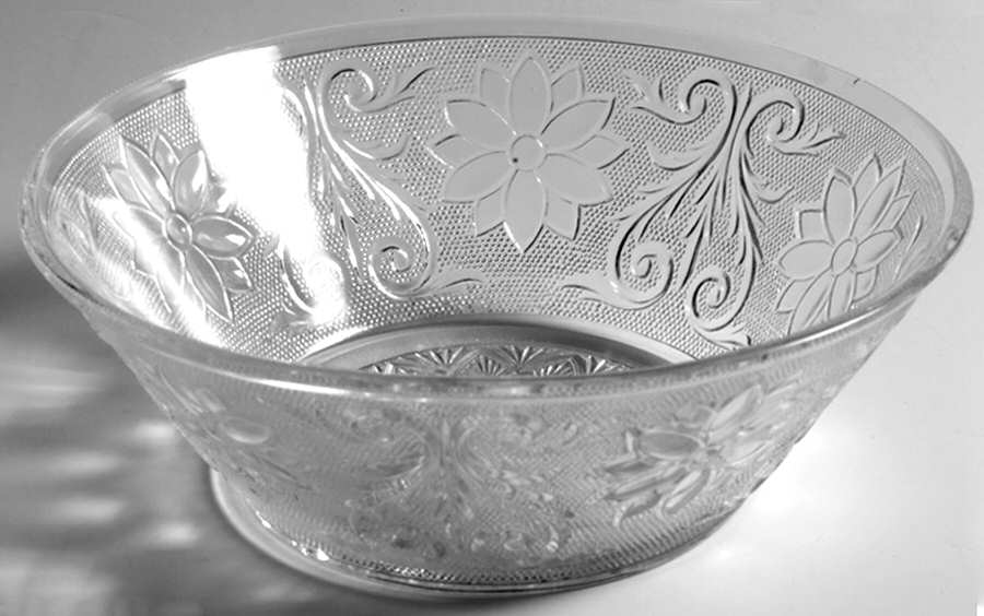 Sandwich Clear 8" Large Fruit Bowl by Indiana Glass-1