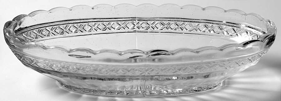 Star Band Pickle Dish by Indiana Glass-1