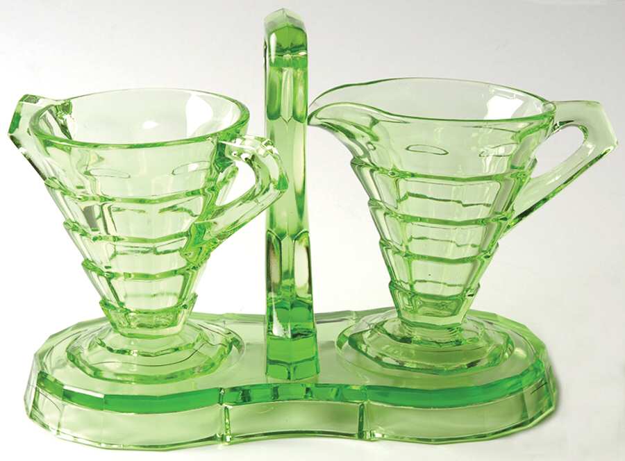 Tea Room Green Mini Creamer, Sugar and Tray Set by Indiana Glass-1